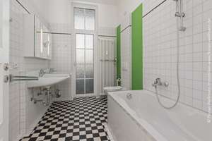 Bremen -  Barkhof | Atemberaubende Hochparterre-Wohnung mit vielen historischen Ausstattungselemente – Die vollständige Adresse der Immobilie erhältst du vom Anbieter., 28209 Barkhof, Bremen – Vorschaubild 12