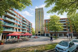 Moderne 3 Zimmerwohnung mit Süd-West-Terrasse und 2 Bädern – Lehrter Straße 24 A, 10557 Moabit, Berlin – Vorschaubild 1