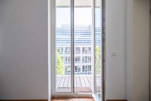 Bezugsfrei in Berlin-Mitte: Sanierte Gründerzeit-Wohnung mit Balkon, EBK, nahe
Bundestag & Charité – Die vollständige Adresse der Immobilie erhältst du vom Anbieter., 10117 Mitte (Ortsteil), Berlin – Vorschaubild 9