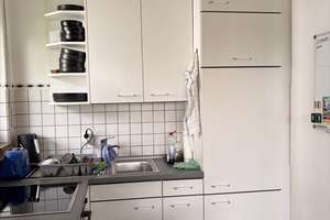 Zentrale Traumwohnung mit Balkon – hell, charmant, einladend – Die vollständige Adresse der Immobilie erhältst du vom Anbieter., 70599 Plieningen (Ortsteil), Stuttgart – Vorschaubild 10