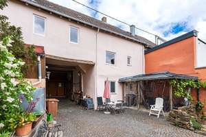 Familientraum in 2 Häusern, großem Hof & viel Platz nahe Idstein/ Bad Camberg – Die vollständige Adresse der Immobilie erhältst du vom Anbieter., 65510 Hünstetten – Vorschaubild 11