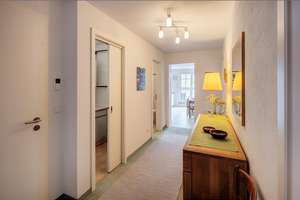 Möbliert: Stimmige 2-Zimmer Wohnung mit Balkon und Bad en Suite – Die vollständige Adresse der Immobilie erhältst du vom Anbieter., 80993 Alt-Moosach, München – Vorschaubild 12