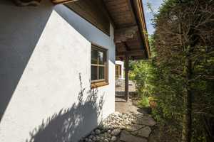 Das Landhaus für die Familie! Rarität: Zweifamilienvilla mit zus. Appartement, Kachelofen & Wellness – Garmisch-Partenkirchen (Kreis) – Vorschaubild 49