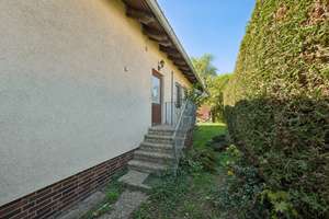 Großzügiges Familiendomizil mit separater Einliegerwohnung in begehrter Zehlendorf-Lage – Die vollständige Adresse der Immobilie erhältst du vom Anbieter., 14167 Zehlendorf, Berlin – Vorschaubild 15
