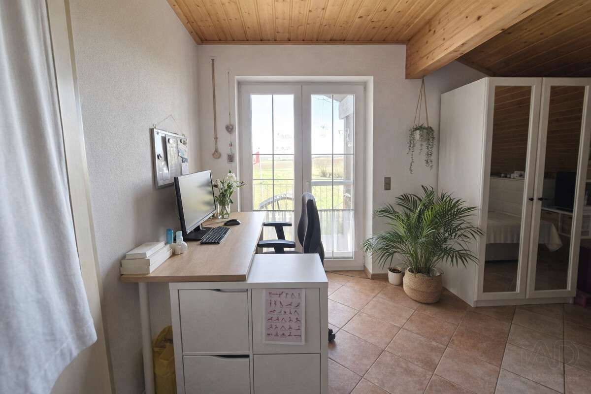 Immobilie in Itzgrund - „Leben am Rand der Natur – stilvolles Einfamilienhaus in idyllischer Ortsrandlage“ - Bild 6