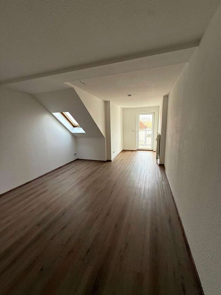 Immobilie in Zwickau - Moderne 3-Zimmer-Wohnung mit Balkon (von privat) - Bild 4