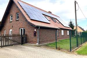 Idyllisches Einfamilienhaus in Schwasdorf