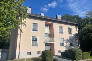 Bad Godesberg, großzügige 3 Zimmer Wohnung mit Einbauküche in Rheinnähe mit Blick ins Grüne – Die vollständige Adresse der Immobilie erhältst du vom Anbieter., 53179 Rüngsdorf, Bonn – Vorschaubild 1