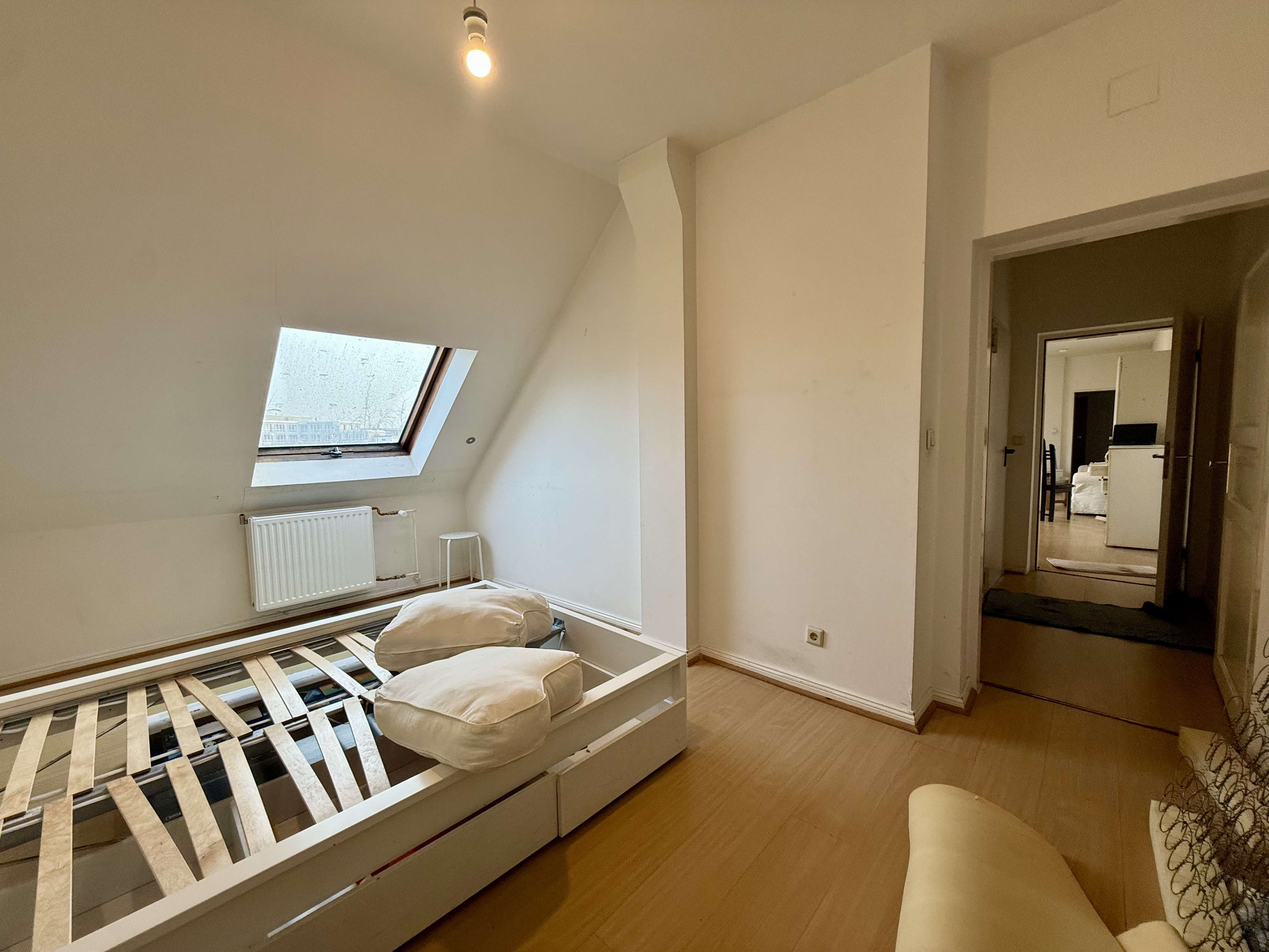 +++ Bezugsfreie 2-Zi. DG-Wohnung mit Süd-Terrasse & Aufzug mit viel Gestaltungspotenzial +++, Berlin – Bild 4