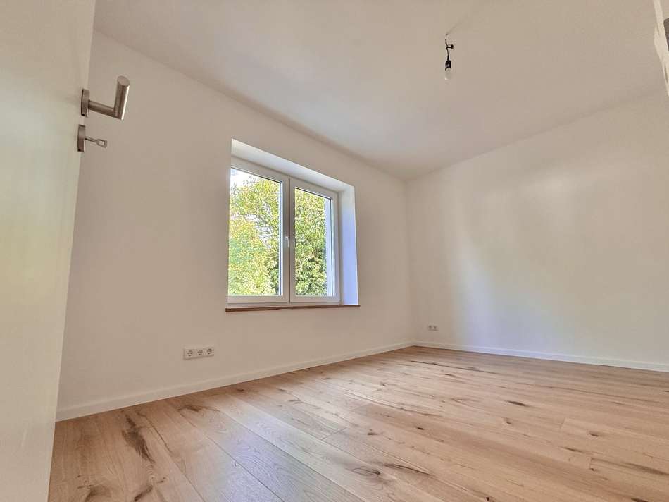 Schlafzimmer 2 EG