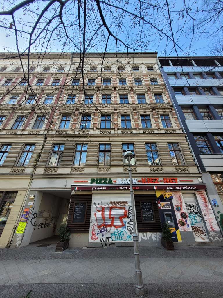Helle 2Z Wohnung mit Balkon in Kreuzberg