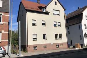 3-Familienhaus mit 10 Zi. / sehr gute Lage – Die vollständige Adresse der Immobilie erhältst du vom Anbieter., 71332 Waiblingen – Vorschaubild 1