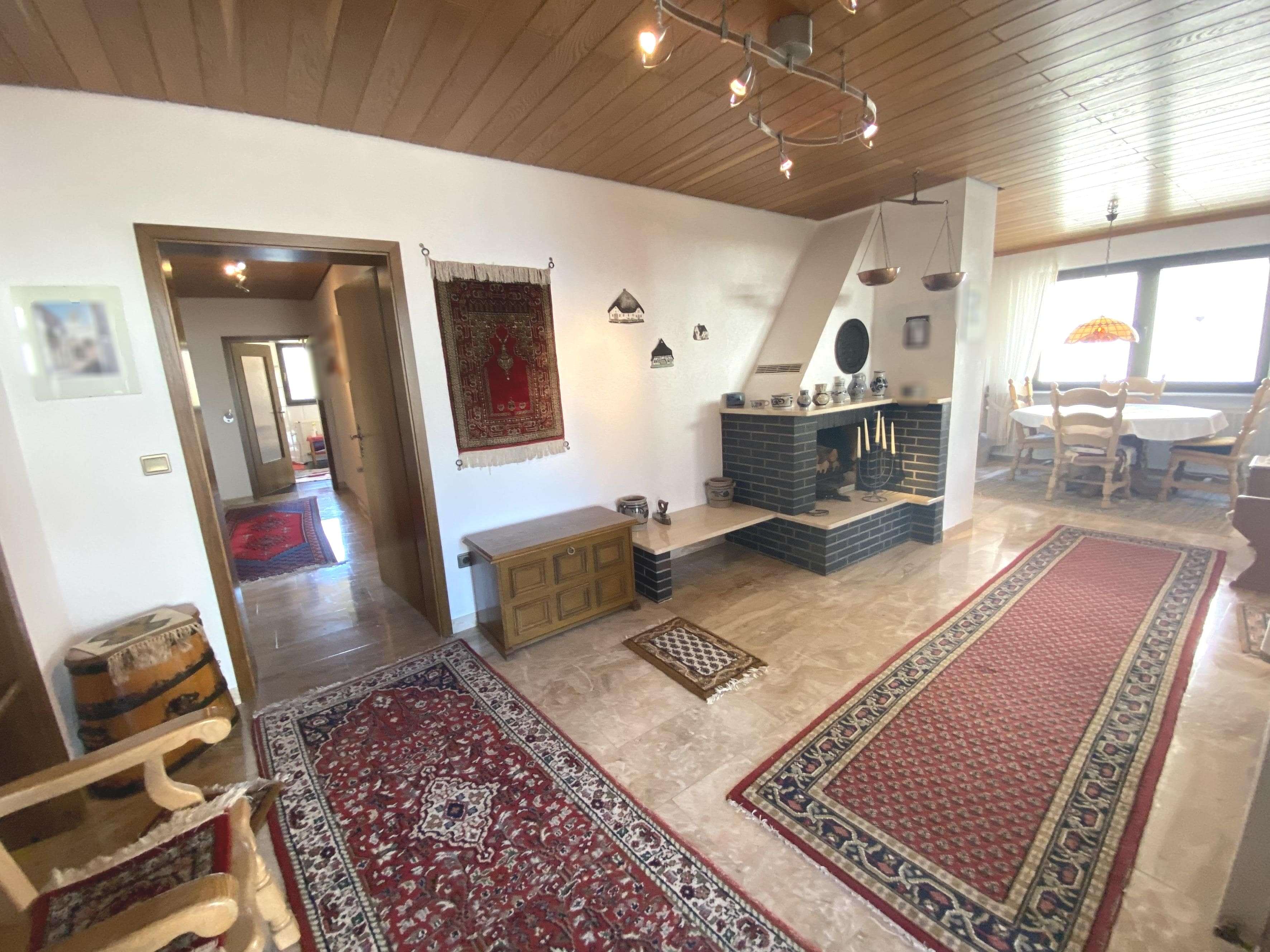 Immobilie in Göllheim - Die Architektur: Weit weg vom Alltäglichen! - Bild 7