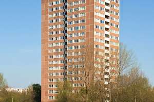 Familienwohnung direkt am Bürgerpark – Ludwig-Renn-Straße 33, 12679 Marzahn, Berlin – Vorschaubild 1