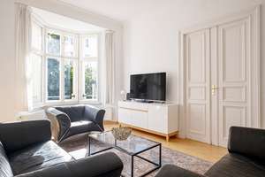 Zwischen Geschichte und Gegenwart – Elegante Altbauwohnung in Berlin-Mitte – Die vollständige Adresse der Immobilie erhältst du vom Anbieter., 10178 Mitte (Ortsteil), Berlin – Vorschaubild 3