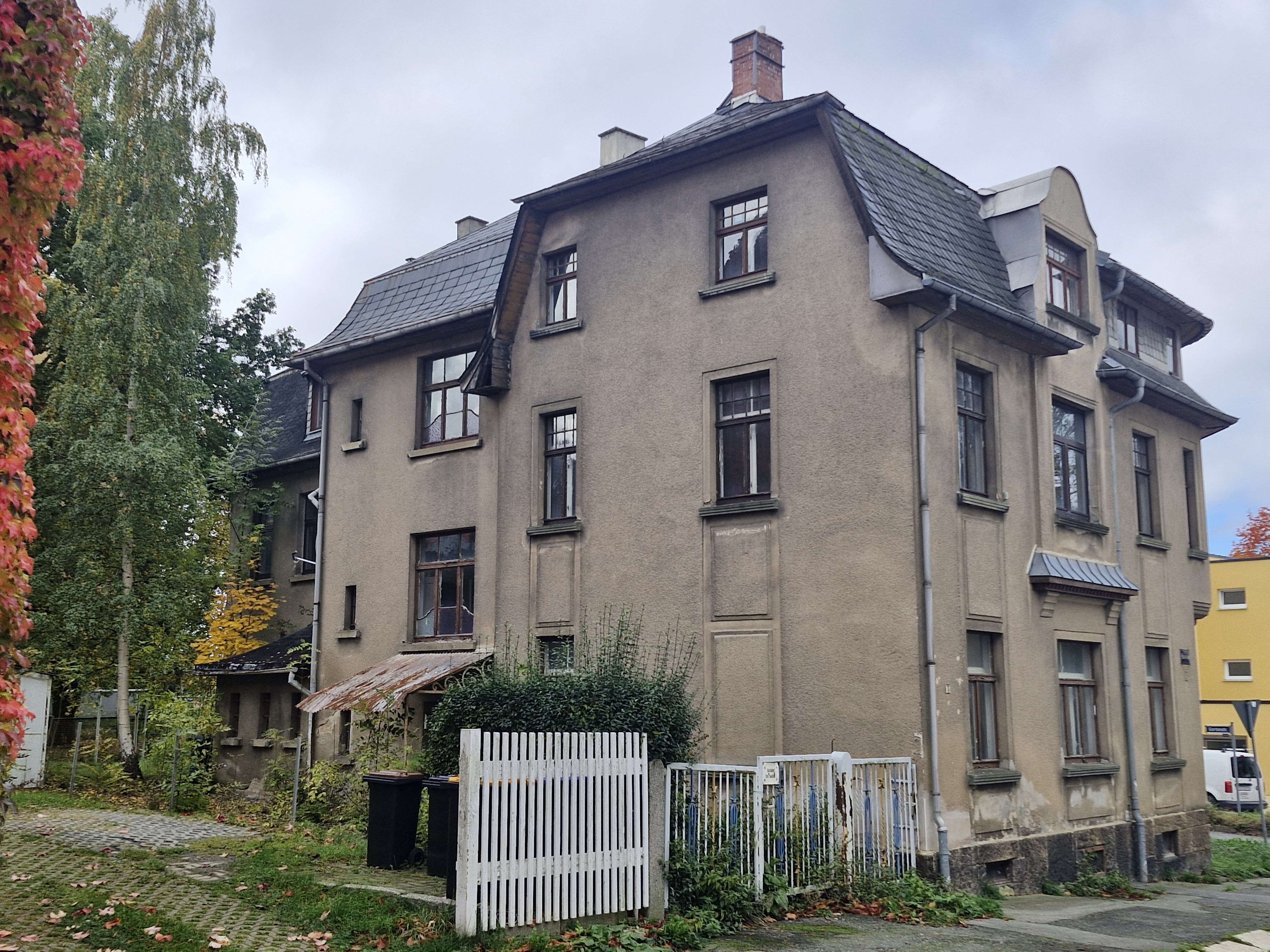 Jetzt zuschlagen - Leerstehendes Mehrfamilienhaus in Falkenstein mit Sanierungsbedarf!, Vogtlandkreis – Bild 4