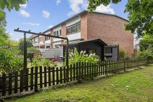 Hamburg-Rahlstedt | Sanierungsbedürftiges Reihenendhaus mit viel Potenzial und einem sonnigen Garten – Die vollständige Adresse der Immobilie erhältst du vom Anbieter., 22149 Rahlstedt, Hamburg – Vorschaubild 15