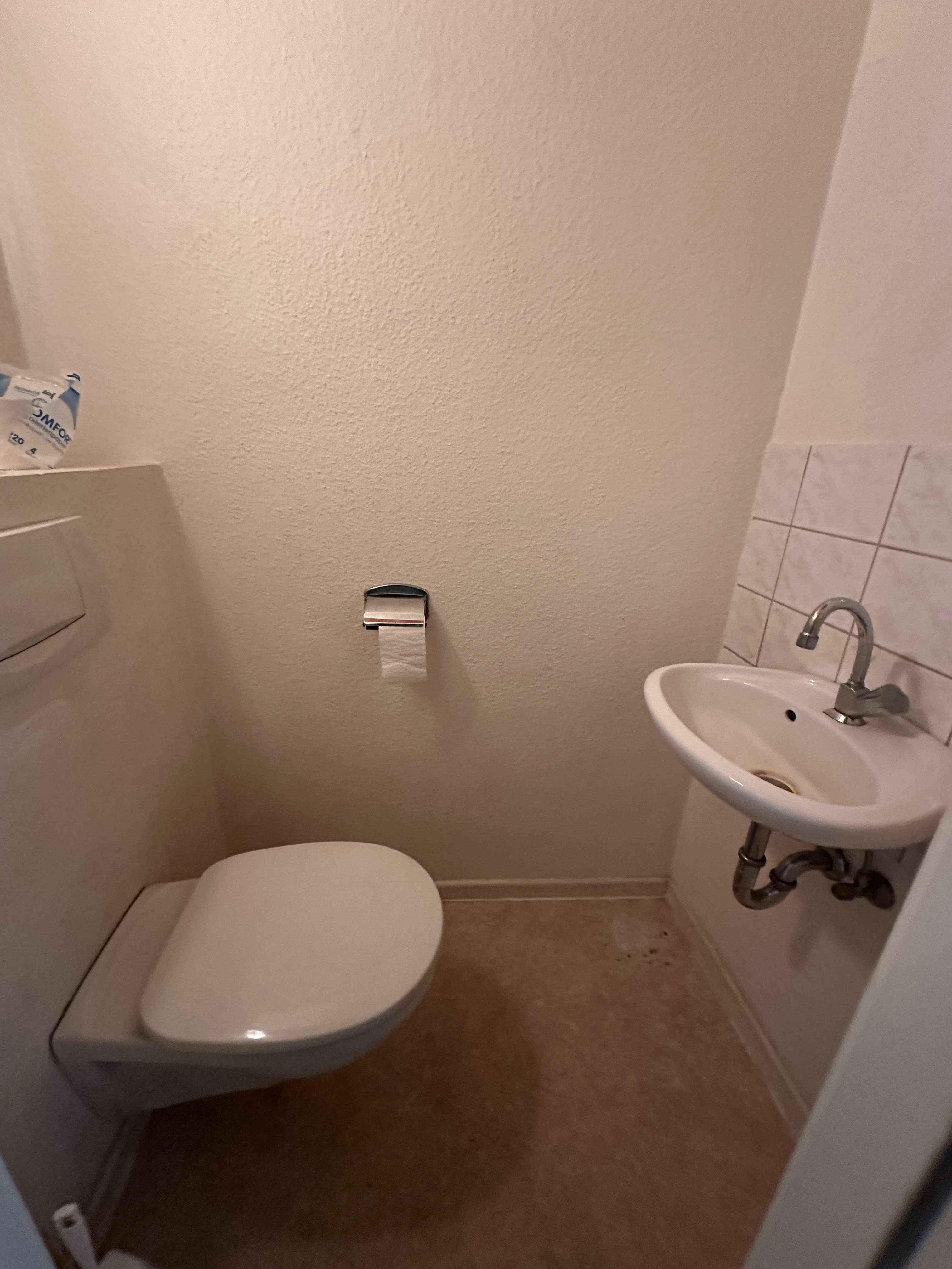 Immobilie in Düren - Sonniges 1-2 Familienhaus in 52351 Düren - Bild 9