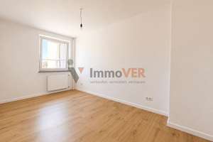 Erstbezug nach Modernisierung: 4-Zimmer-Wohnung mit Loggia in Bremen Huchting – Die vollständige Adresse der Immobilie erhältst du vom Anbieter., 28259 Kirchhuchting, Bremen – Vorschaubild 9