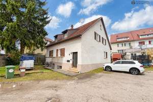 ** 2-FAM.-HAUS (151 QM) IN ZENTRALER LAGE IN S-OBERTÜRKHEIM: * 713 qm GrSt. * sanierungsbedürftig ** – Die vollständige Adresse der Immobilie erhältst du vom Anbieter., 70329 Obertürkheim (Ortsteil), Stuttgart – Vorschaubild 3