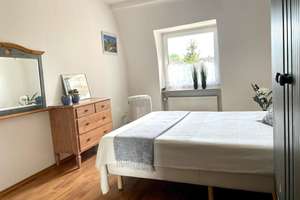 Exklusive sanierte 2,5-Zimmerwohnung mit Küche in bester Lage in Köln Merheim – 51109 Merheim, Köln – Vorschaubild 9