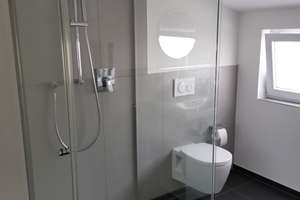 Attraktives 4-Zimmer-Reihenmittelhaus mit gehobener Innenausstattung in Rosenheim Happing – Oberer Gernauweg 5b, 83026 Happing, Rosenheim – Vorschaubild 4