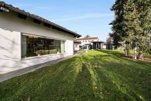 Exklusive Bungalow Villa mit WOW-EFFEKT! Pool, Sauna, Riesengarten, PV und viiiiiel Platz! – Reutlingen (Kreis) – Vorschaubild 17