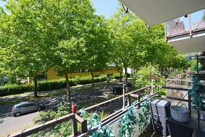 Helle 3 Zimmer-Wohnung im 1. OG mit Balkon in äußerst gepflegtem Mehrfamilien-haus * Nähe Arena * – Westparkstr. 89, 47803 Krefeld – Vorschaubild 7