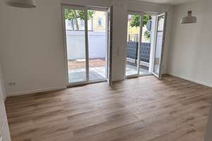 2 Zimmer Neubauwohnung mit kleinen Garten, Erstbezug 2026