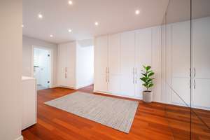 KENSINGTON - Exklusiv - Komfort trifft Exklusivität – Dachgeschoss mit Liftzugang – Die vollständige Adresse der Immobilie erhältst du vom Anbieter., 81479 Solln, München – Vorschaubild 18