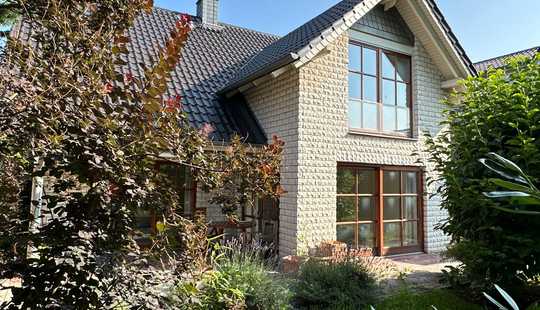 Bild von Helmstedt: Luxuriöses 1-Familienhaus mit allen Annehmlichkeiten