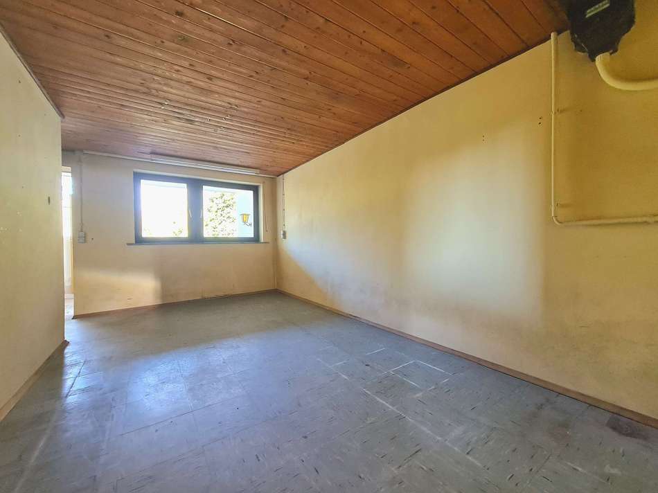 Schlafen 2, UG