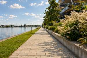 Architektur zum Wohnen: ausgezeichnetes Design trifft exklusives Leben am Wasser – Die vollständige Adresse der Immobilie erhältst du vom Anbieter., 12527 Grünau, Berlin – Vorschaubild 13