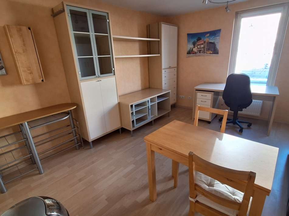 71483149-06e2-4091-b293-db7928