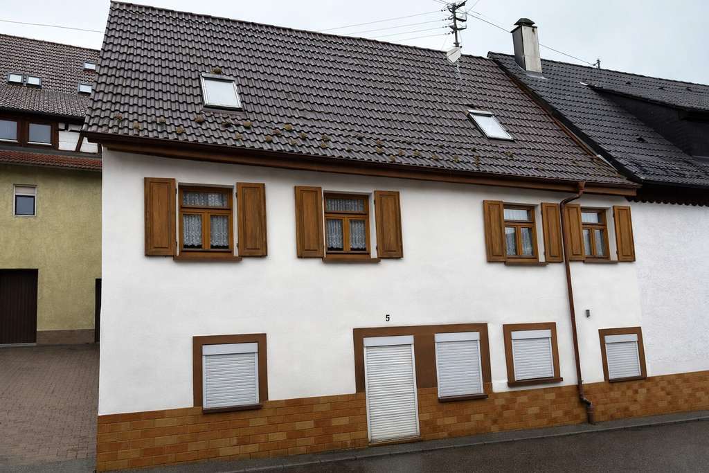 Immobilie in Horb am Neckar - Wohnen & Natur: Charmantes Reihen-Kopfhaus: 5 Zimmer, Design-Highlight & Gartenrundstück extra.... - Bild 3