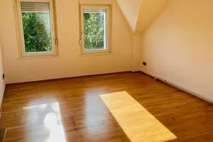 Helle Dachgeschosswohnung: 3-Zimmer-Domizil in Glienicke/Nordbahn – Märkische Allee 36, 16548 Glienicke/Nordbahn – Vorschaubild 4