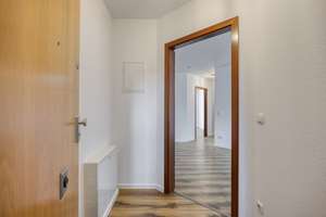 Ihre Chance: bezugsfreie 2-Zimmerwohnung mit Loggia zu verkaufen! – Die vollständige Adresse der Immobilie erhältst du vom Anbieter., 50737 Weidenpesch, Köln – Vorschaubild 2