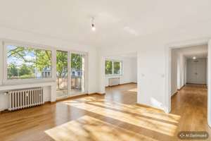 4-Zimmer-Wohnung mit Südbalkon und Rheinblick