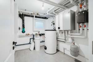Exklusives Wohnerlebnis in Mering – Luxuriöses Reihen-Mittelhaus mit Stil, Technik & Lagevorteil – Herbststr. 7b, 86415 Mering – Vorschaubild 25