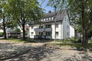 Kapitalanlage am Stuttgarter Stadtrand: Sehr gepflegtes Mehrfamilienhaus in ruhiger Lage