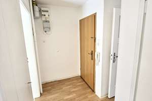 Schöne helle Wohnung in guter Lage – Elbestr. 17, 70376 Münster, Stuttgart – Vorschaubild 10