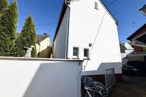 Gepflegte Doppelhaushälfte im Koblenzer Stadtteil Immendorf – Die vollständige Adresse der Immobilie erhältst du vom Anbieter., 56077 Immendorf, Koblenz – Vorschaubild 10