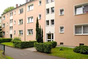 Große Wohnküche mit 2-Zimmer in Duisburg Wanheimerort – Fischerstraße 26, 47055 Wanheimerort, Duisburg – Vorschaubild 2