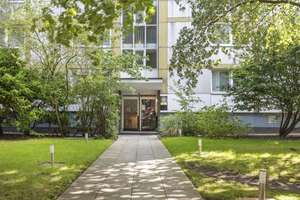 Möblierte 1-Zimmer-Wohnung – zentral gelegen, solide vermietet – Die vollständige Adresse der Immobilie erhältst du vom Anbieter., 22301 Winterhude, Hamburg – Vorschaubild 4