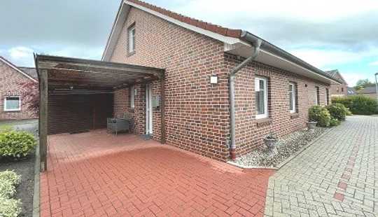 Bild von RESERVIERT - Neuwertige Seniorendoppelhaushälfte mit Carport und Geräteschuppen in Möhlenwarf