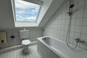 Renovierte Helle 3-Zimmer-Wohnung mit Balkon in Langenfeld! – Schillerstr. 26, 40764 Langenfeld (Rheinland) – Vorschaubild 8