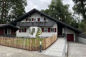 2023 Kernsaniertes, idyllisch geleg. EFH für Familie mit Schwimmbad im Garten z. 01.03. – Die vollständige Adresse der Immobilie erhältst du vom Anbieter., 86420 Diedorf – Vorschaubild 1