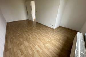 Wintergarten -  geräumige Zimmer - im 3.OG - Frei ab 1.5.26 – Altendorfer Straße 10, 9113 Schloßchemnitz, Chemnitz – Vorschaubild 15