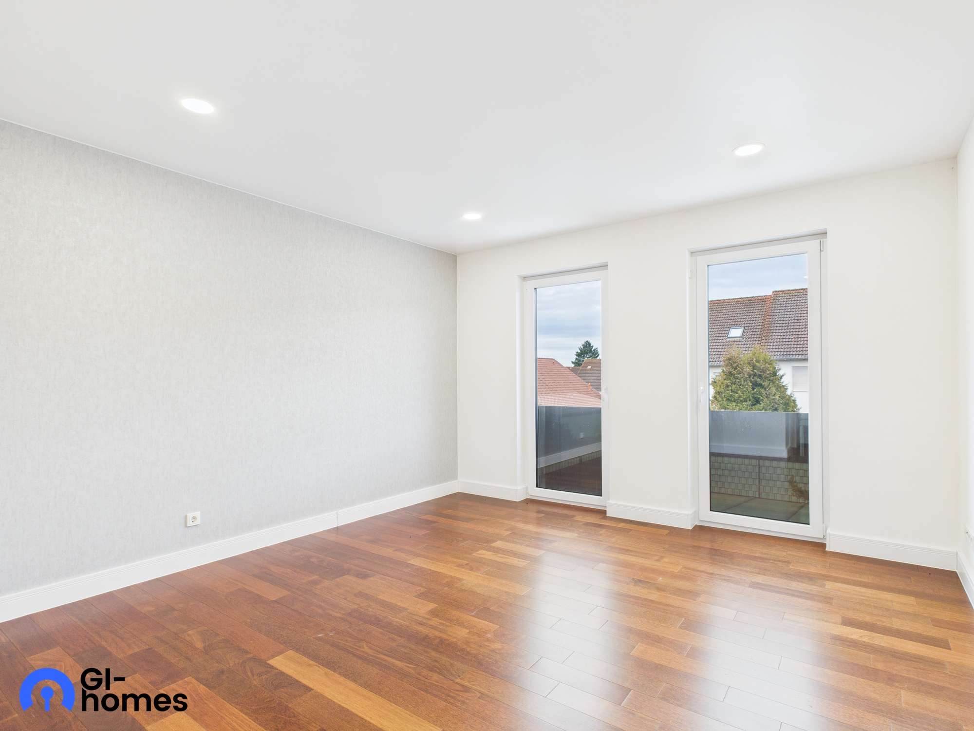 Immobilie in Hütschenhausen - Exklusives Einfamilienhaus mit Pool und Luxusausstattung in Spesbach - Bild 6