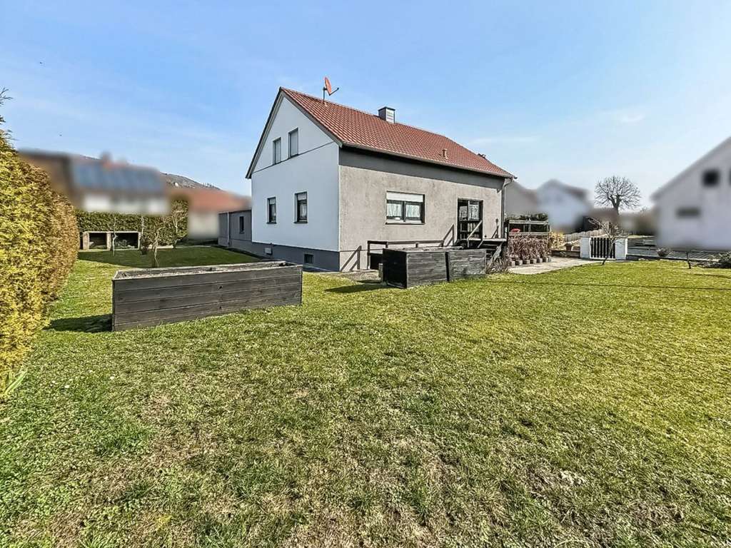 Immobilie in Sengenthal - Sale &amp; Lease-Back: Gepflegtes Einfamilienhaus mit großem Garten in Sengenthal - Bild 0